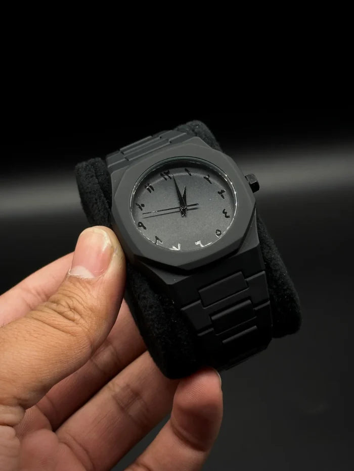 Arabic Aura Watch – Men’s Black Quartz Timepiece with Arabic Numerals